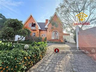 Bán căn góc 2 mặt tiền đống đa đà lạt, villa sân vườn trên cung đường nghỉ dưỡng sang trọng