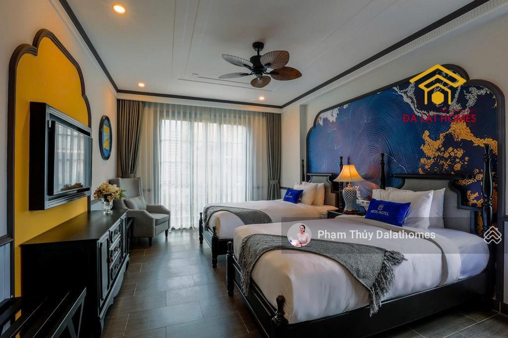 Ngay trung tâm đà lạt, một căn khách sạn thanh tao, sang trọng, đẹp chỉnh chu từng chi tiết