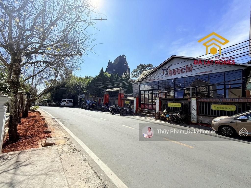 Kế bên kdl biệt thự hằng nga, nhà 2 mặt tiền đường huỳnh thúc kháng