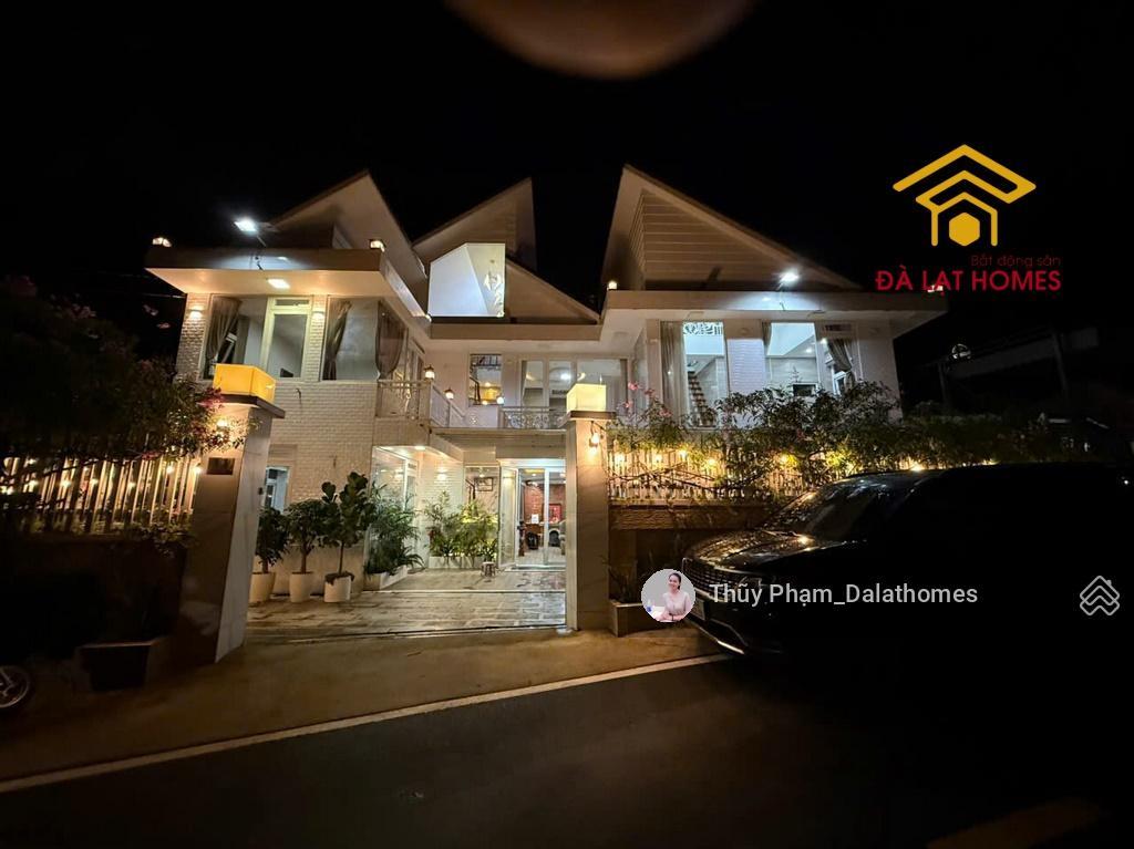 Bán biệt thự đường yên thế đà lạt | vị trí 2 mặt tiền cung đường rợp cờ hoa