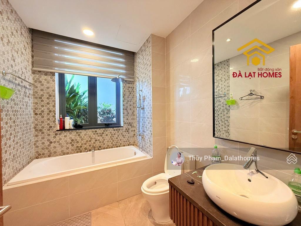 Bán cụm 4 căn biệt thự đường ba tháng tư đà lạt | view thung lũng thông trực diện