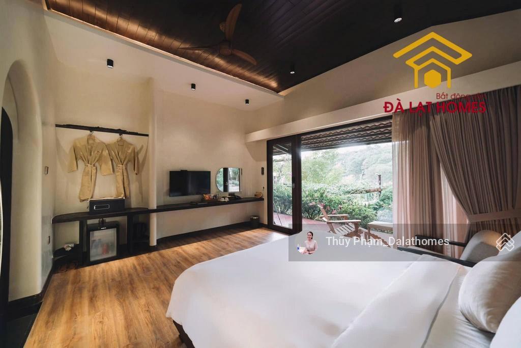 Bán khu resort sinh thái đường khe sanh đà lạt | khuôn viên 1,3 ha mặt tiền đường chính view thông