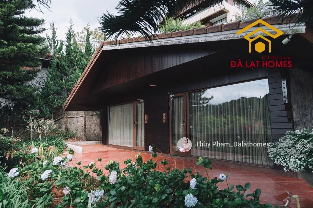 Bán khu resort sinh thái đường khe sanh đà lạt | khuôn viên 1,3 ha mặt tiền đường chính view thông