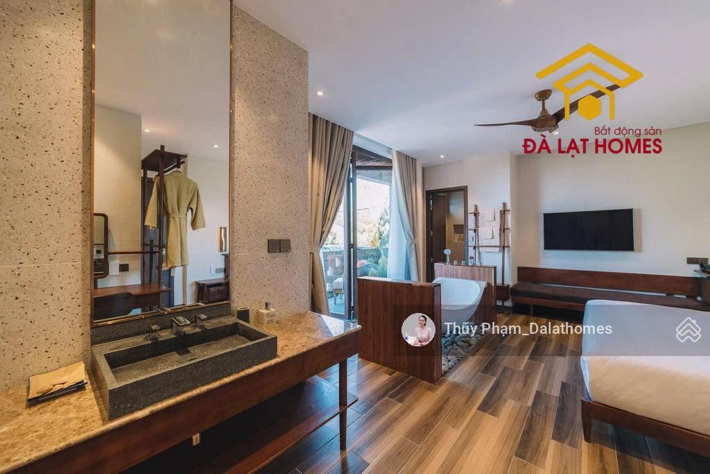 Bán khu resort sinh thái đường khe sanh đà lạt | khuôn viên 1,3 ha mặt tiền đường chính view thông