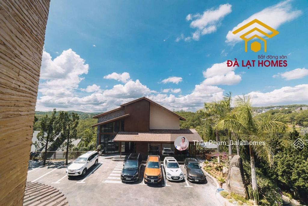 Bán khu resort sinh thái đường khe sanh đà lạt | khuôn viên 1,3 ha mặt tiền đường chính view thông