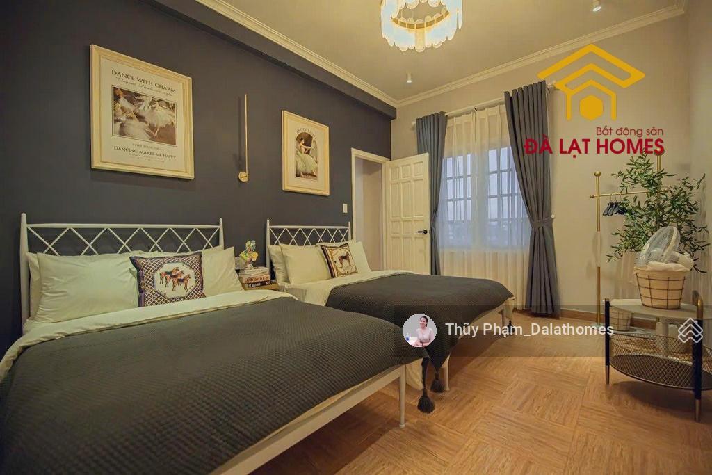 Bán biệt thự đường nguyễn trung trực đà lạt | căn góc 2 mặt tiền đường chính view phố