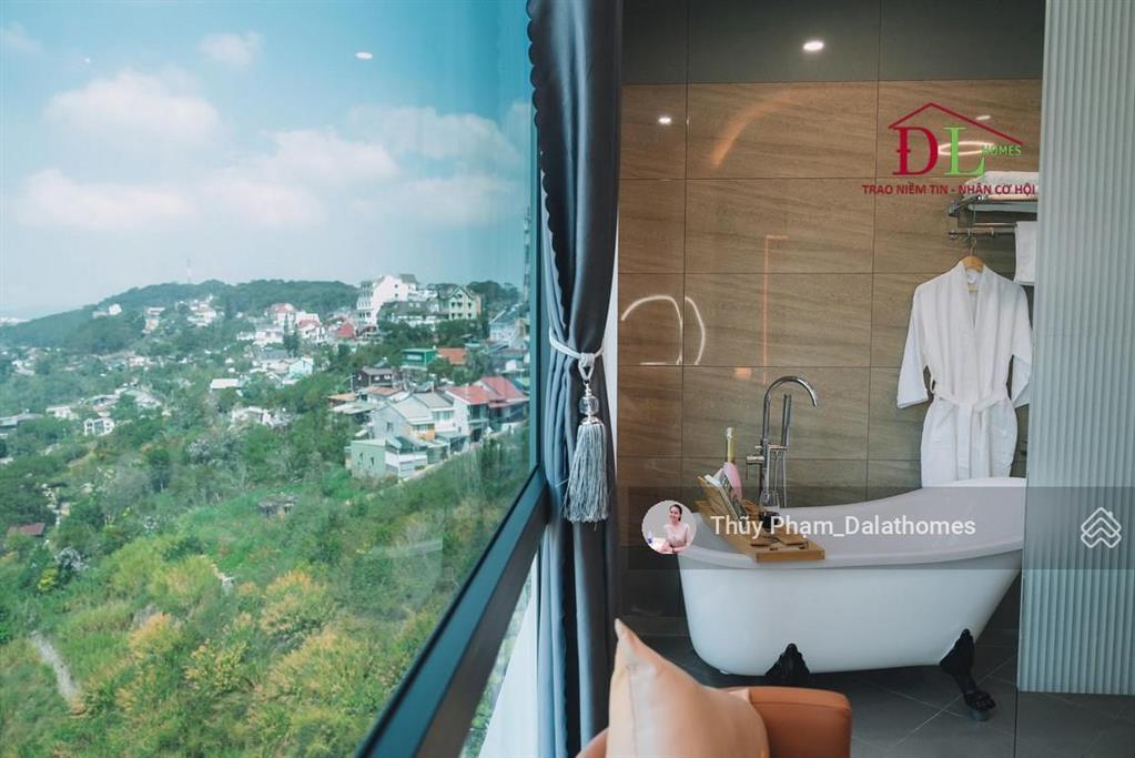 Bán khách sạn đường khe sanh đà lạt | mặt tiền đường chính view trọn thung lũng