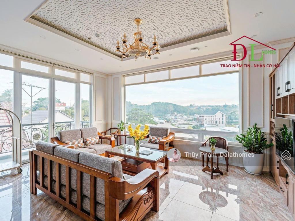 Bán khách sạn đường hoàng văn thụ đà lạt | mặt tiền đường chính, view đồi thông