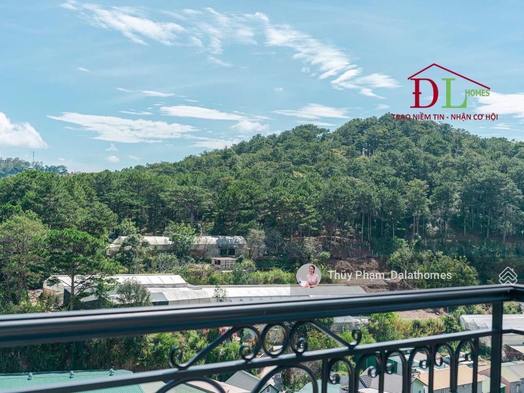 Bán khách sạn đường hoàng văn thụ đà lạt | mặt tiền đường chính, view đồi thông