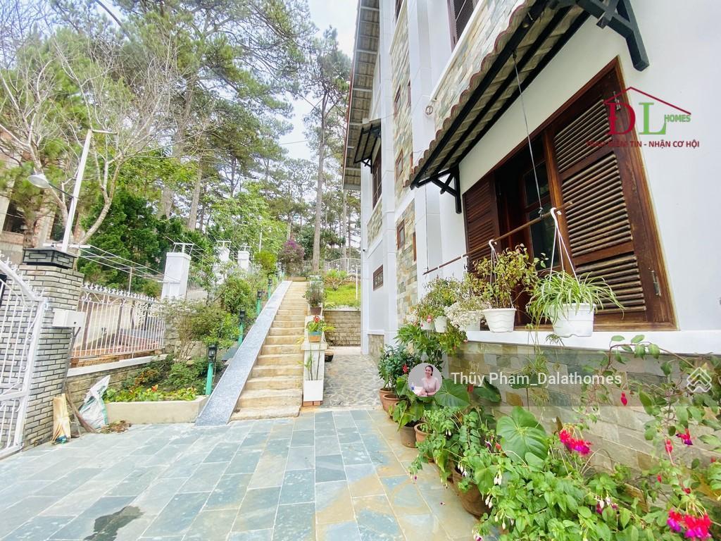 Bán biệt thự đường khởi nghĩa bắc sơn đà lạt | mặt tiền đường chính view thông