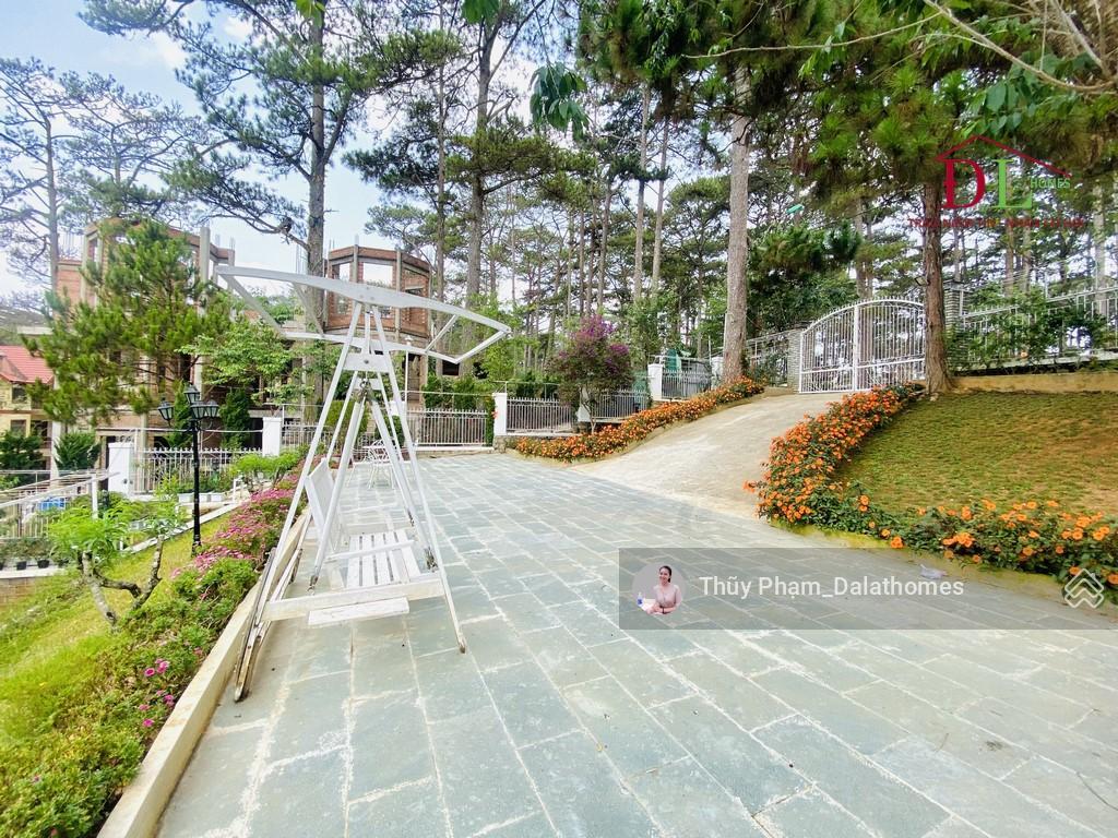 Bán biệt thự đường khởi nghĩa bắc sơn đà lạt | mặt tiền đường chính view thông