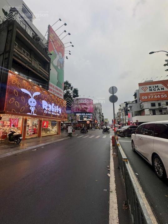 Cần bán nhà mt hai bà trưng p. võ thị sáu, q3. dt 8.5x26m, 3 tầng. gía bán 170 tỷ