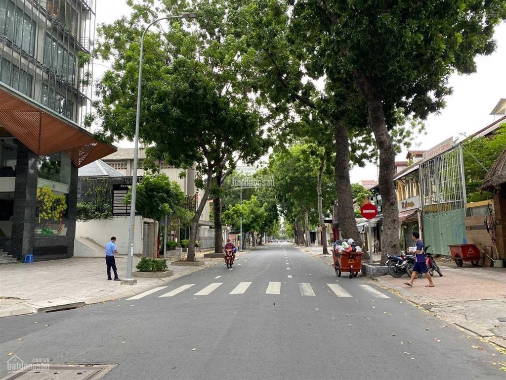 Bán tòa nhà văn phòng level a. góc 2 mt nguyễn đình chiểu p. đa kao, q1. dt 18,87m x 26,41m