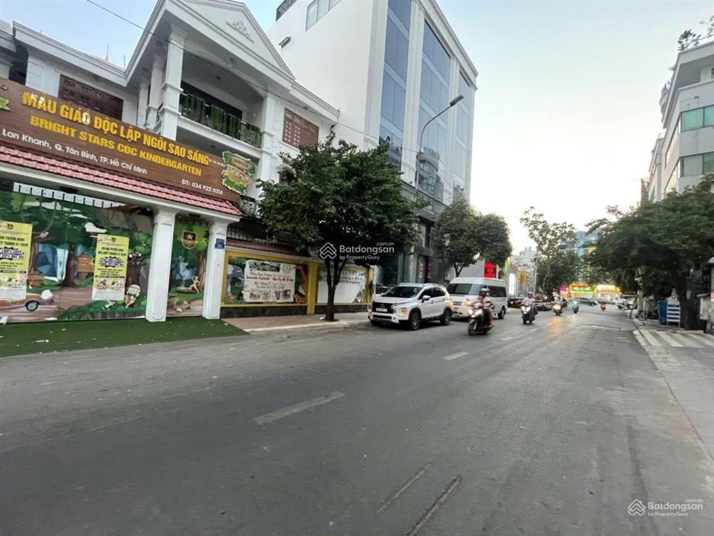 Bán nhà mt huỳnh lan khanh, p2, q.tân bình. dt 15x16m, 3 tầng. giá bán 93 tỷ tl