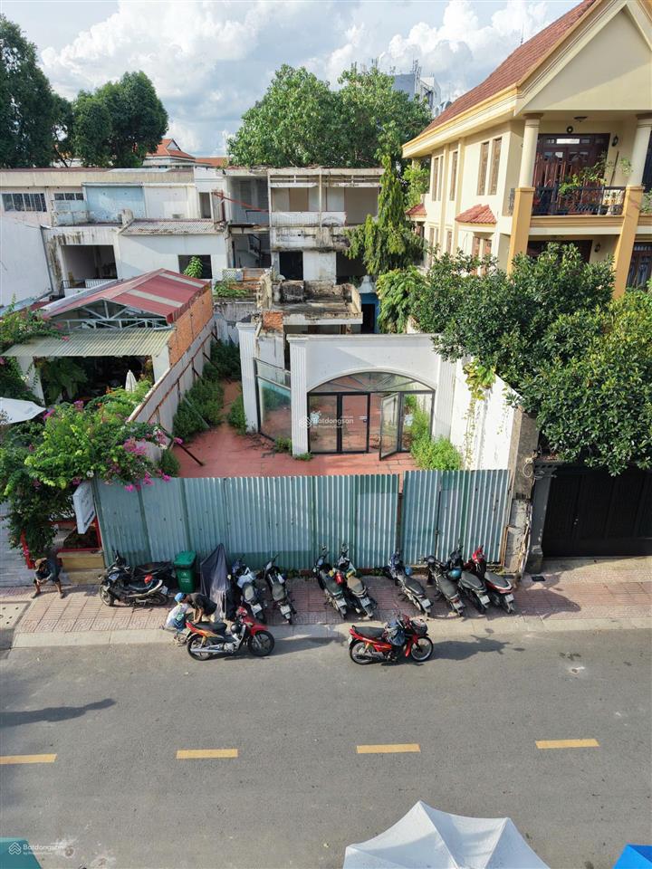 Giảm 15 tỷ bán nhanh nhà mt lê ngô cát  điện biên phủ, p.7, q3. dt 10x31m, gía bán còn 140 tỷ