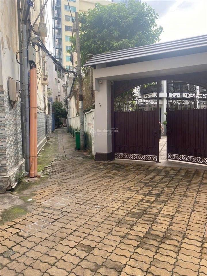 Cần bán nhà mặt tiền thụt trần huy liệu, p11, phú nhuận. dtcn 972m2. giá bán 185 tỷ