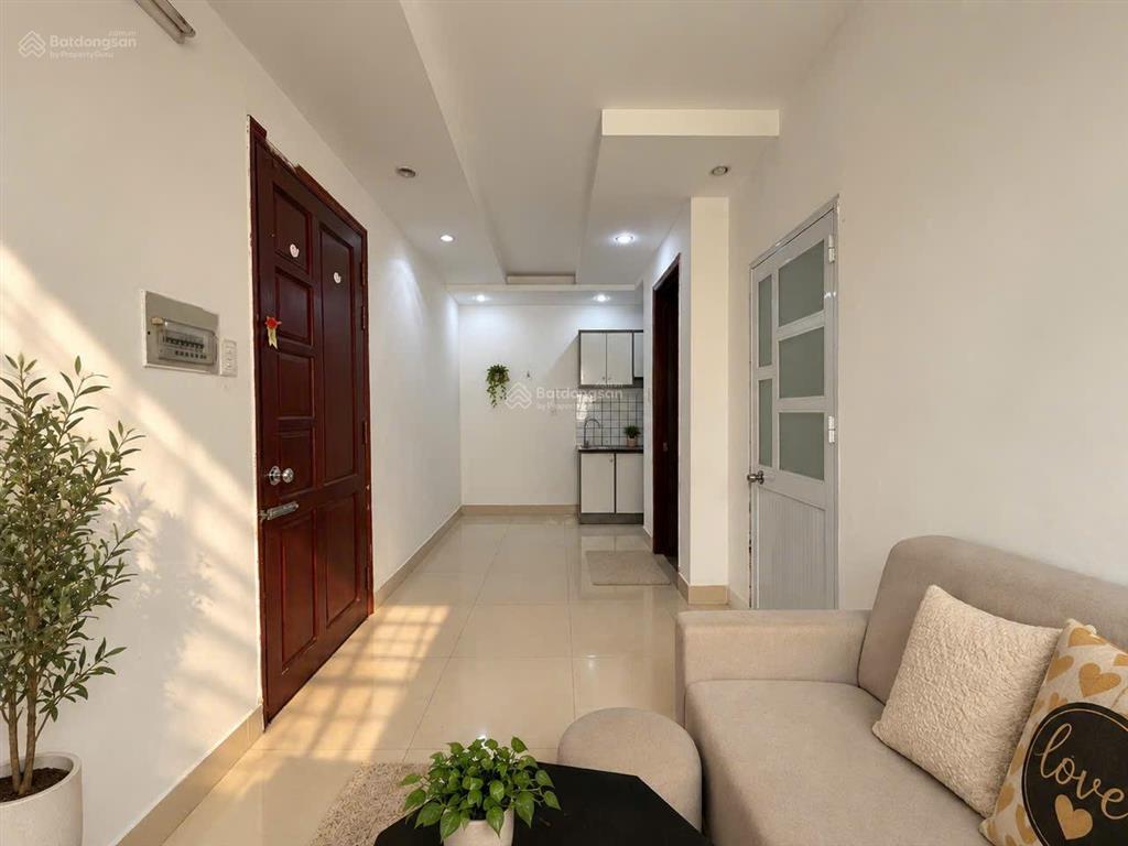 Cho thuê căn hộ dịch vụ 1pn tách bếp gần sân bay tân sơn nhất, gần etown quận tân bình