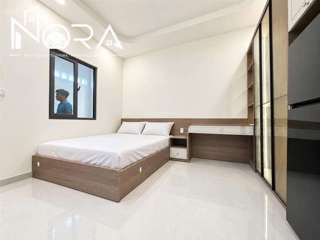 Căn hộ dịch vụ studio full nội thất máy giặt riêng gần etown, sân bay tân sơn nhất, quận tân bình