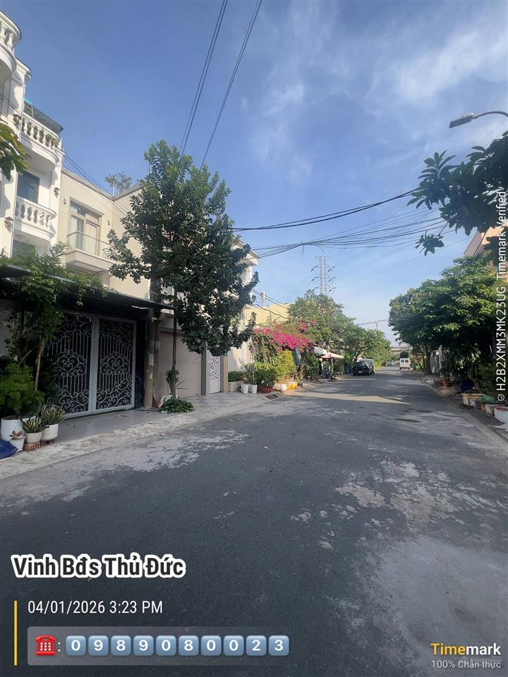 Bán nhà 3 tầng kdc song hành xn  sát metro bình thái p. thủ đức 90m2 6pn giá 13,5 tỷ