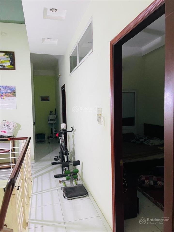 Bán nhà 3 tầng kdc song hành xn  sát metro bình thái p. thủ đức 90m2 6pn giá 13,5 tỷ