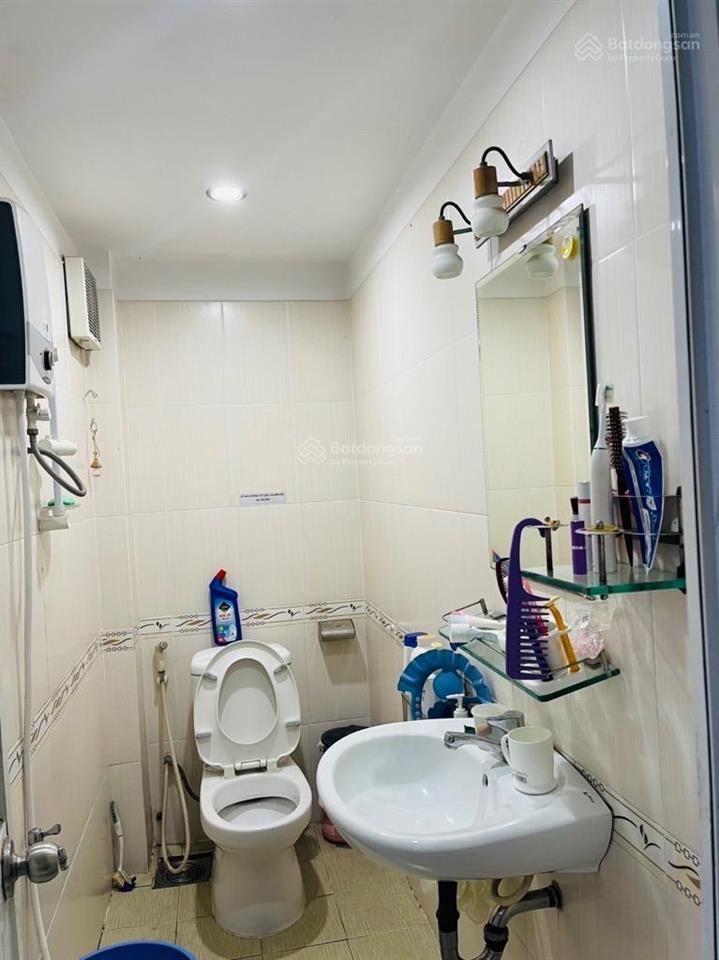 Bán nhà 3 tầng kdc song hành xn  sát metro bình thái p. thủ đức 90m2 6pn giá 13,5 tỷ