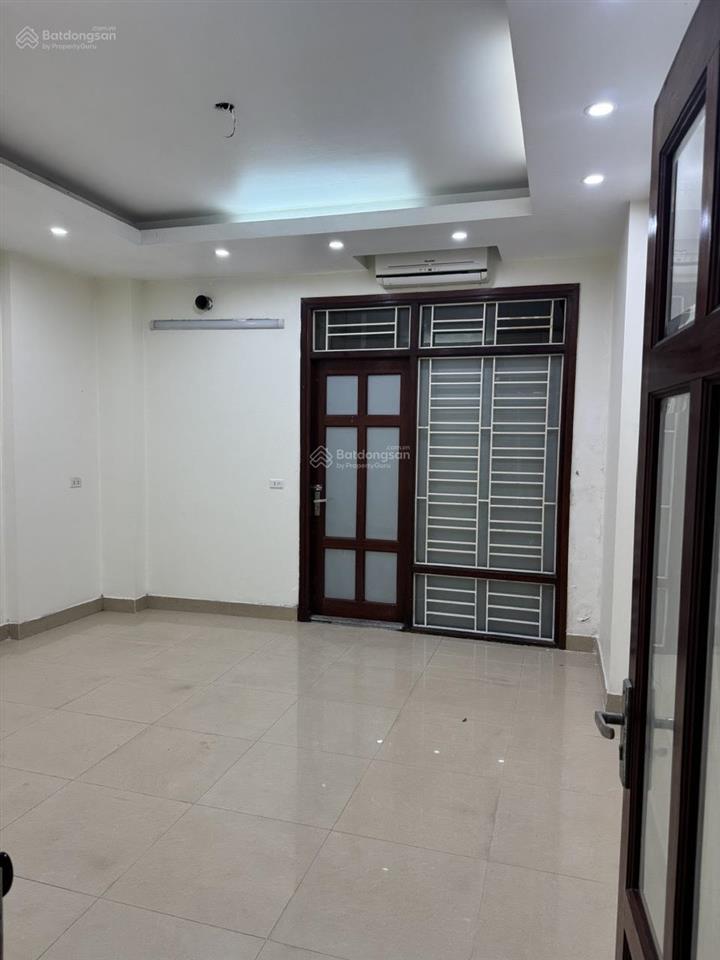 Siêu phẩm lk nguyễn văn lộc mỗ lao, làng việt kiều châu âu. dt 90m, mt 5m, 4 tầng 1 hầm giá 35tr