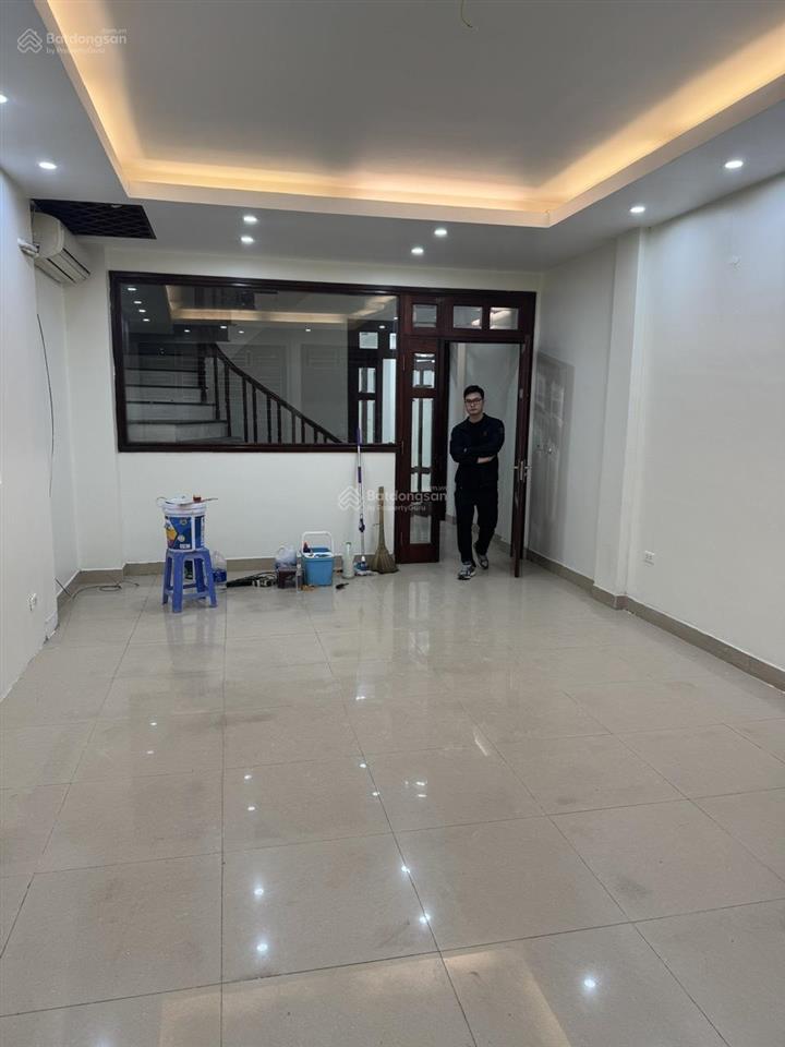 Siêu phẩm lk nguyễn văn lộc mỗ lao, làng việt kiều châu âu. dt 90m, mt 5m, 4 tầng 1 hầm giá 35tr