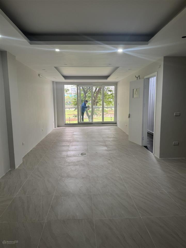 Ct siêu phẩm lk làng việt kiều châu âu, nguyễn văn lộc, mỗ lao. dt 80m2, mt 6m, 5 tầng thông sàn