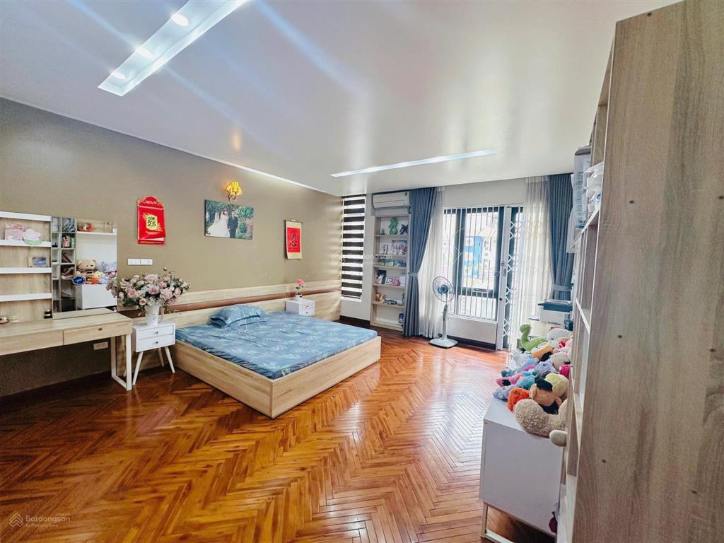Ct liền kề, căn góc khu đô thị văn quán, nguyễn khuyến hđ. dt 90m, mt 5m, và 18m, 4 tầng giá 24tr