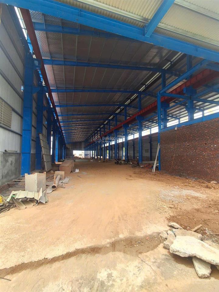 Ct siêu phẩm kho ngay cụm công nghiệp thạch thất, đại lộ thăng long.đất 5000m, kho 3000m.phòng cháy