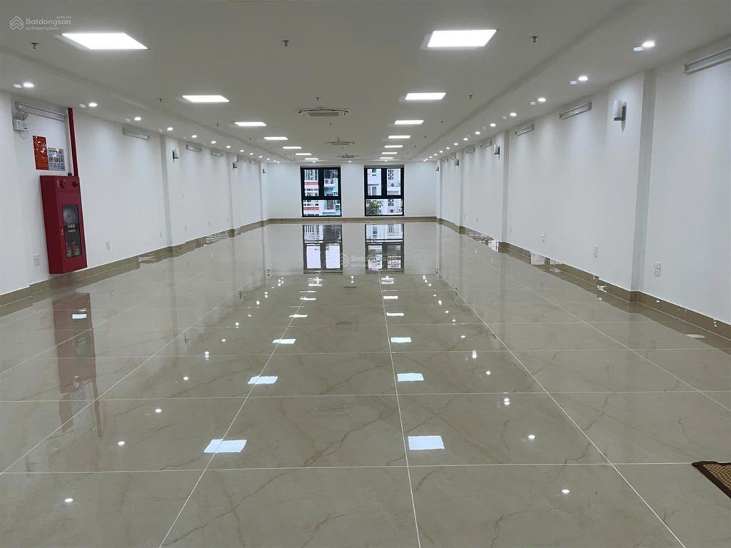 Ct siêu phẩm nguyễn chánh, cầu giấy. dt 100m2, mt 7m, 7 tầng 1 hầm thông sàn thang máy