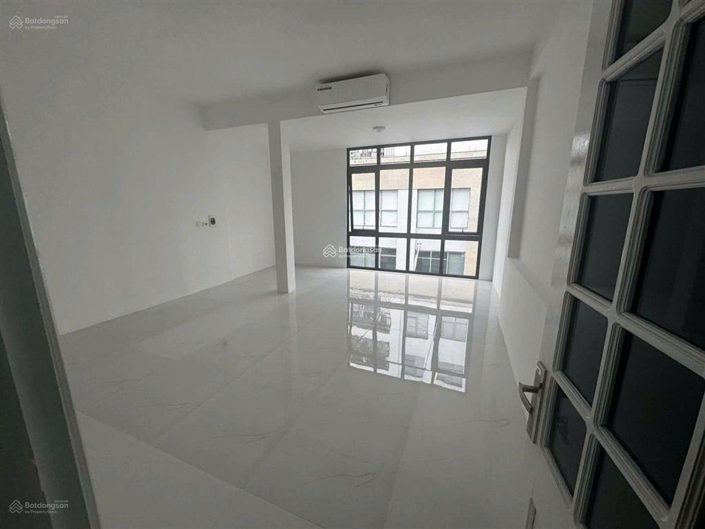 Ct tòa nhà phố khuất duy tiến thanh xuân, dt 130m, mt 6m, 5 tầng thông sàn thang máy. giá 100tr