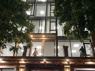 Ct tòa nhà phố cự lộc, nguyễn trãi, thanh xuân. dt 100m, mt 12m, 6 tầng thông sàn thang máy. 90tr