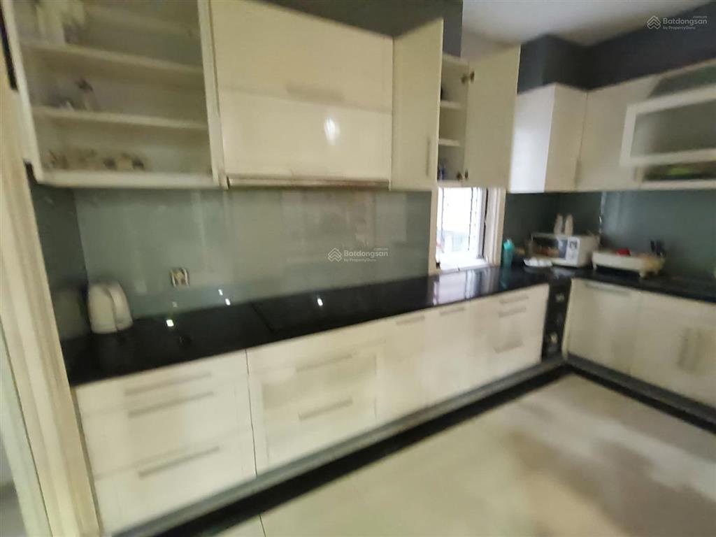 Cho thuê lk khu đô thị văn quán, nguyễn khuyến, hà đông. dt 90m, mt 5m, 4 tầng. giá 25tr