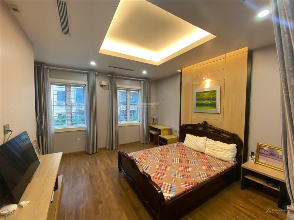 Cho thuê lk khu đô thị văn quán, nguyễn khuyến, hà đông. dt 90m, mt 5m, 4 tầng. giá 25tr