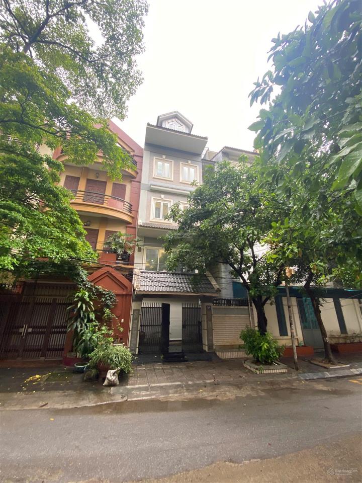 Cho thuê lk khu đô thị văn quán, nguyễn khuyến, hà đông. dt 90m, mt 5m, 4 tầng. giá 25tr