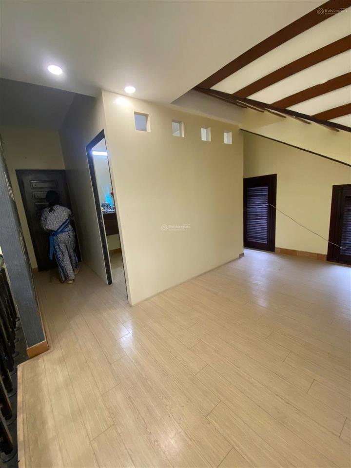 Siêu hot, biệt thự mễ trì hạ, nam từ liêm, hn. dt 200m2 mt 10m, 4 tầng, giá 50tr.  0987 190 ***