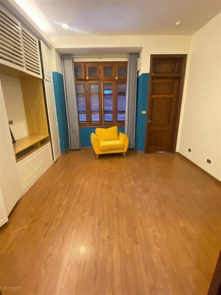 Ct nhà lk cương kiên, trung văn vinaconex 3, nam từ liêm, hn. dt 100m2, mt 5m 5 tầng. giá 28tr