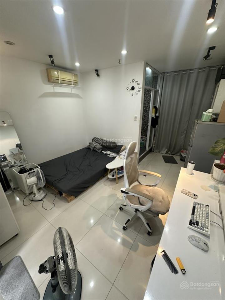 Nhượng lại hợp đồng phòng như hình