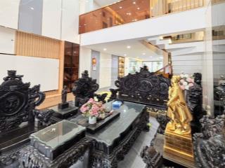 Ngợp bank tổng giảm 2,3 tỷ  156m2, ngang 7m, nhà 5 tầng  đường nhựa xe hơi tránh, giá 15.2 tỷ