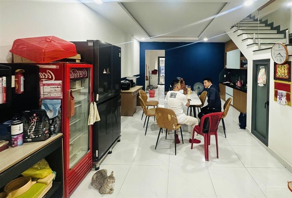 Mặt tiền kinh doanh  f.7 tân bình  ngang "5m x 20m" giá chỉ 150 triệu/m2  xây mới 1 hầm 7 lầu