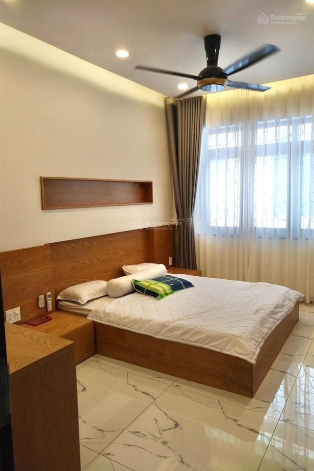 Nguyên căn 5x21m (hầm 4 tầng) full nội thất ở giá chỉ 35 triệu/tháng