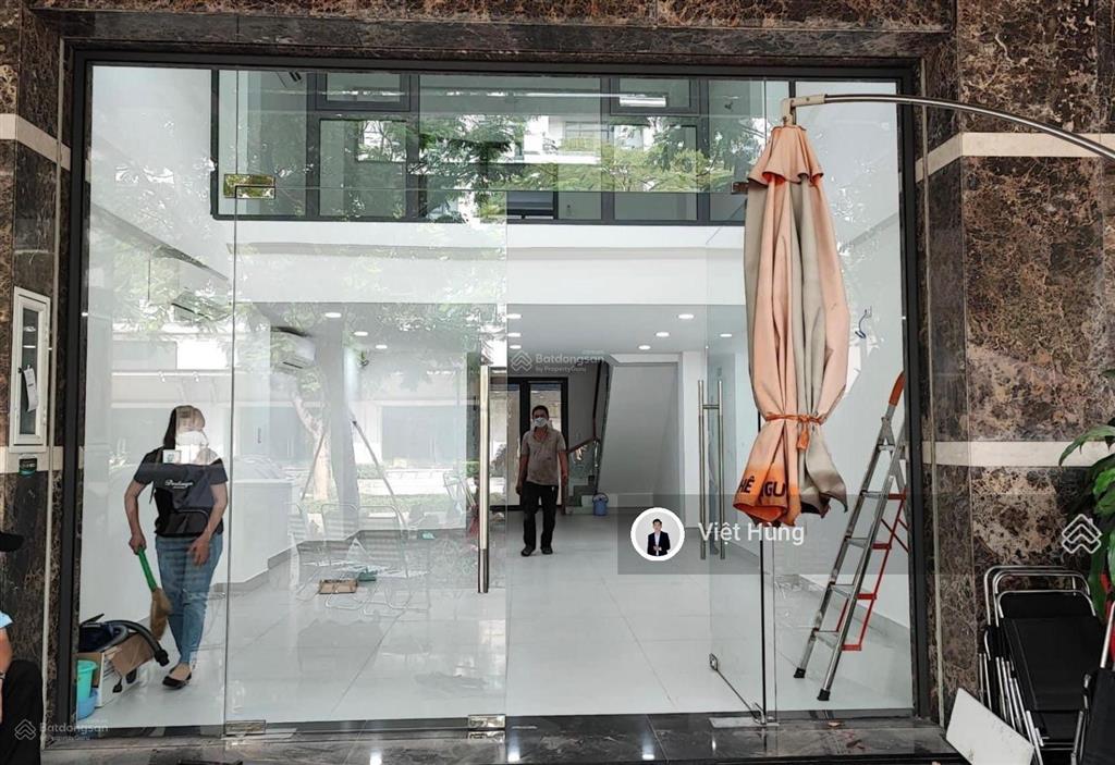 Cho thuê nhà mặt tiền đường nguyễn thị nhung kđt vạn phúc, 5x20m 6 tầng giá chỉ 40 triệu/tháng