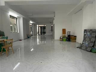 Tầng trệt 7x20m vạn phúc city vị trí đẹp, có hầm để xe giá chỉ 19 triệu
