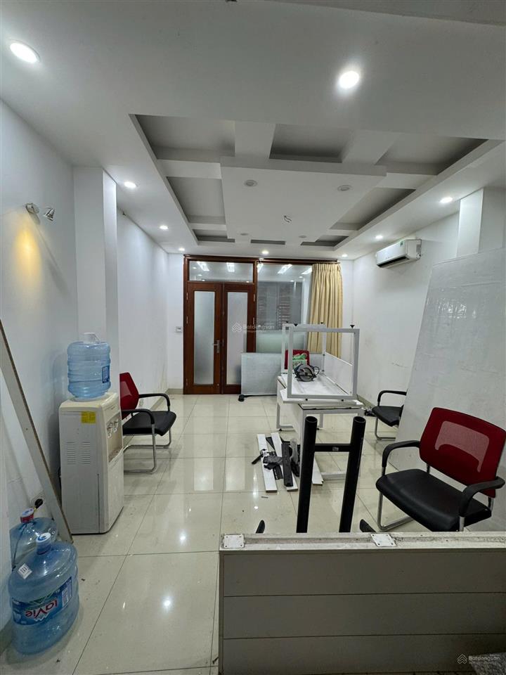 Cho thuê nhà riêng ngõ 511 kim mã, dt 60m² x 4t, mt 5m, nhà mới thông sàn, giá 23tr