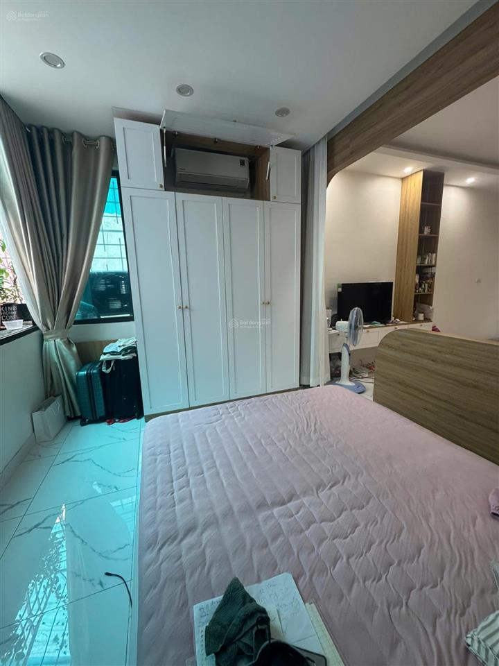 Cho thuê căn hộ tập thể 92 bà triệu, dt 45m2, nội thất mới 100% như ảnh, giá 7tr