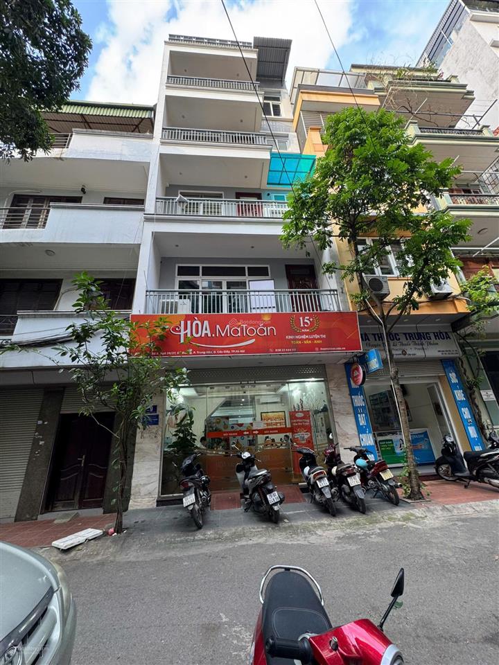 Cho thuê nhà mặt phố mai anh tuấn, dt 50m2 x 2t, mt 5m, thông sàn, giá thuê tầng một 15tr/tháng