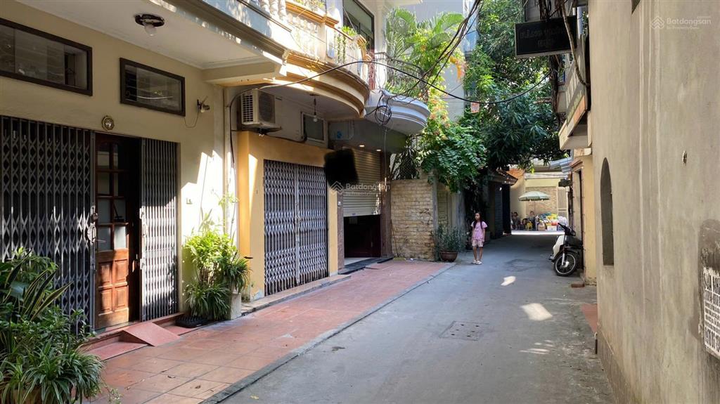 Chính chủ cho thuê nhà riêng ngõ 46a phạm ngọc thach, dt 60m² x 4t, có gara để ô tô, giá 23tr