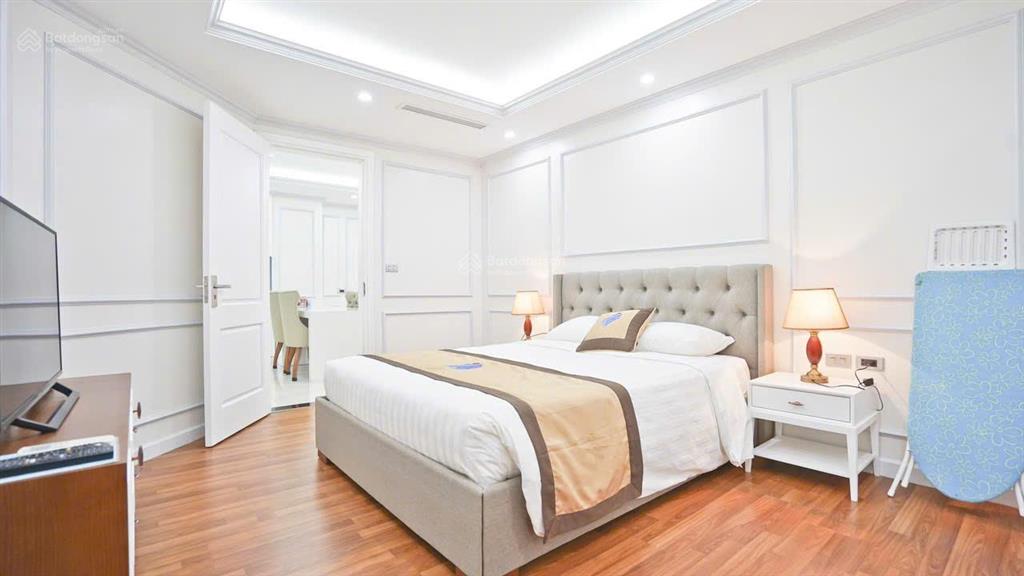 Cho thuê căn hộ 2 ngủ, căn đẹp phố nguyễn du, dt 90m2, nội thất như ảnh, giá 17 triệu/tháng