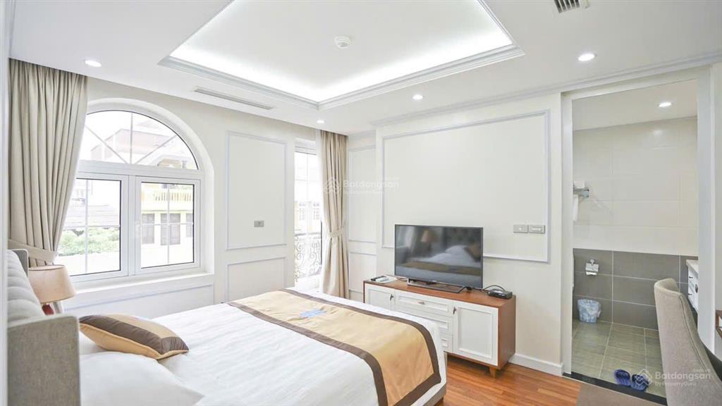 Cho thuê căn hộ 2 ngủ, căn đẹp phố nguyễn du, dt 90m2, nội thất như ảnh, giá 17 triệu/tháng